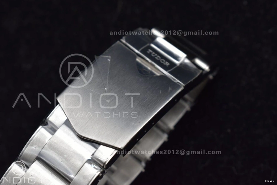 888 Sleek Bay Best ZF Red A 1:1 Bezel Bracelet Edition Heritage Black SS on 0822